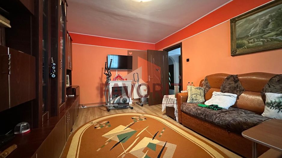 3 camere | centrala proprie | mobilat si utilat | zona excelenta | - Poză 1