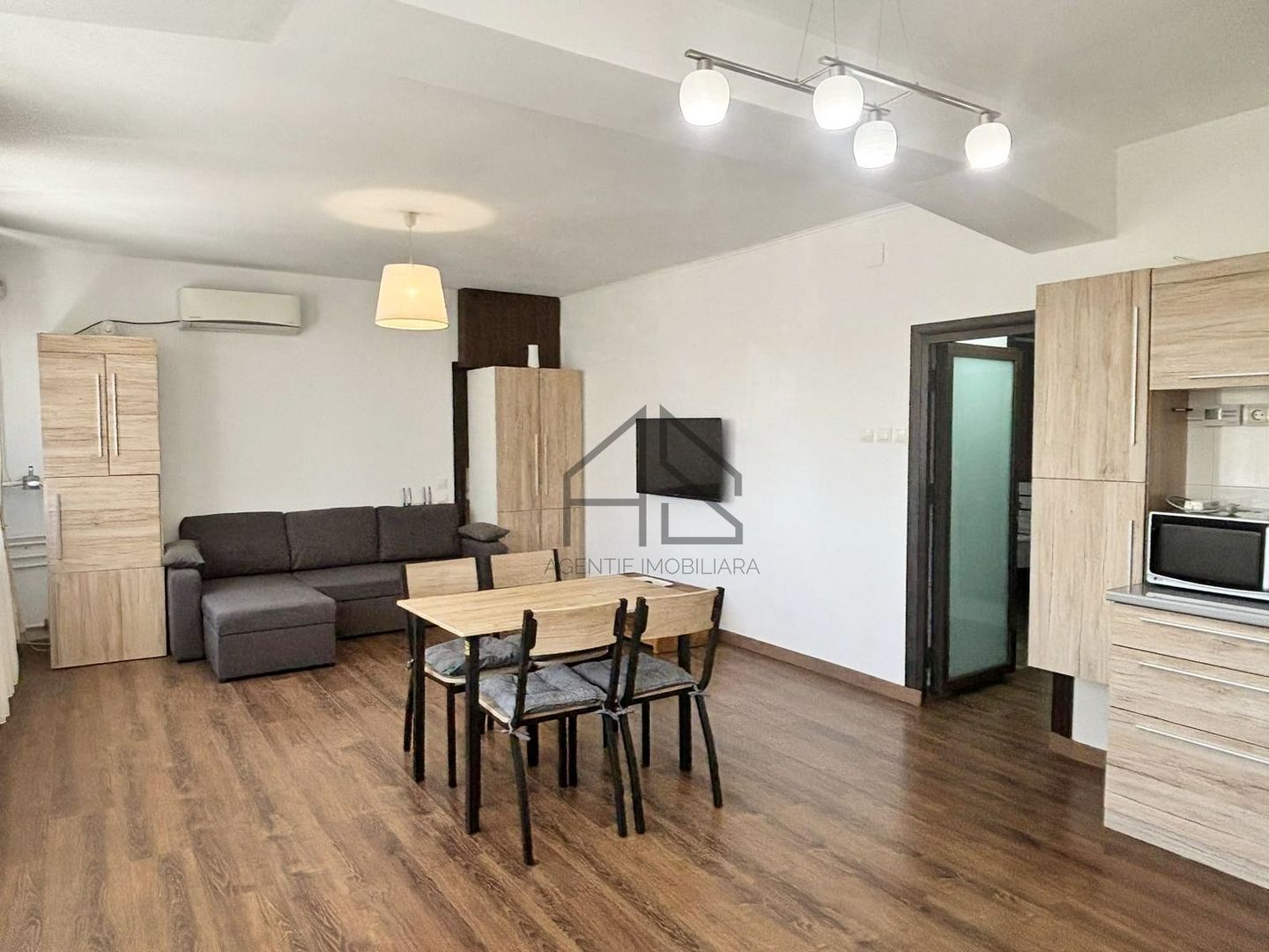 De închiriat | Apartament la casă | 2 camere | Ioșia - Poză 1