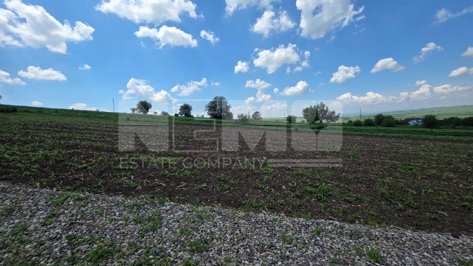 TEREN INTRAVILAN | SFÎNTU ILIE, SUCEAVA | 40.000 €/parcelă - Poză 2
