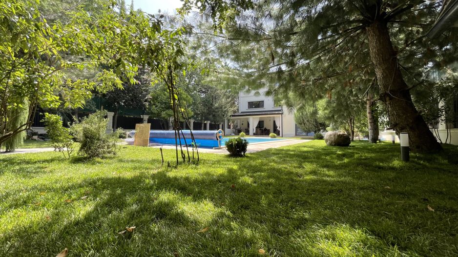 Vila Individuala cu arhitectura superba | 1128mp Teren | Piscina - Poză 9