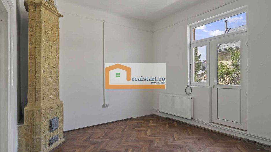 Vila individuala, S+P+E+Pod, curte 500mp, ideal Bistro-caffe, birouri - Poză 21