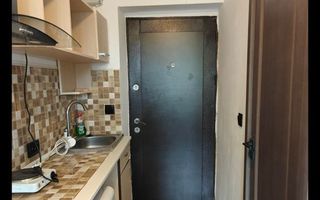 Cameră de cămin închiriată, Bularga, 12 mp, cu grup sanitar propriu - Poză 1