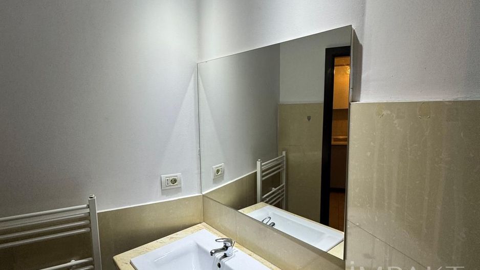 De închiriat: Apartament tip loft cu mezanin, 30 mp–Zona Ultracentral - Poză 5