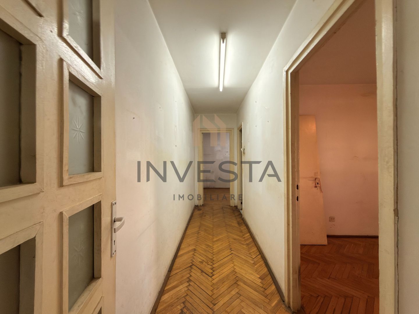 Apartament cu 3 camere | Parter inalt cu balcon | Garaj | Boxa - Poză 1