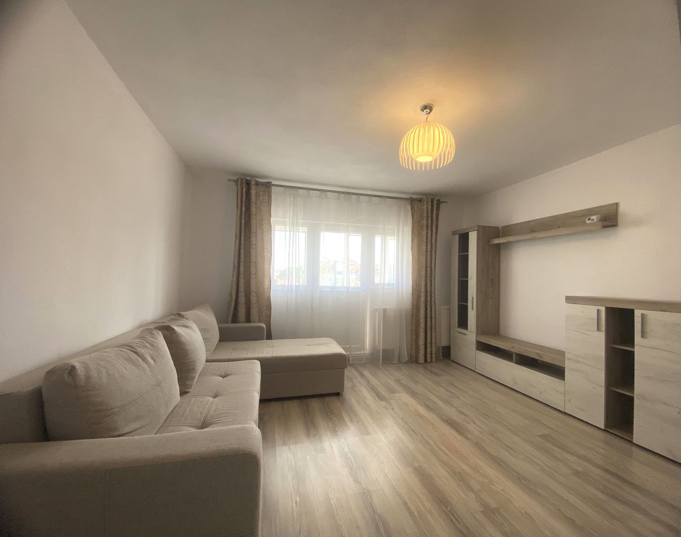 Mobilat si utilat! Vanzare apartament cu 2 camere-Targoviste-Micro 11 - Poză 2
