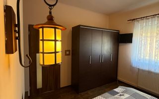 Apartament la casă cu curte proprie 311 mp și acces auto Ioșia, Oradea - Poză 2