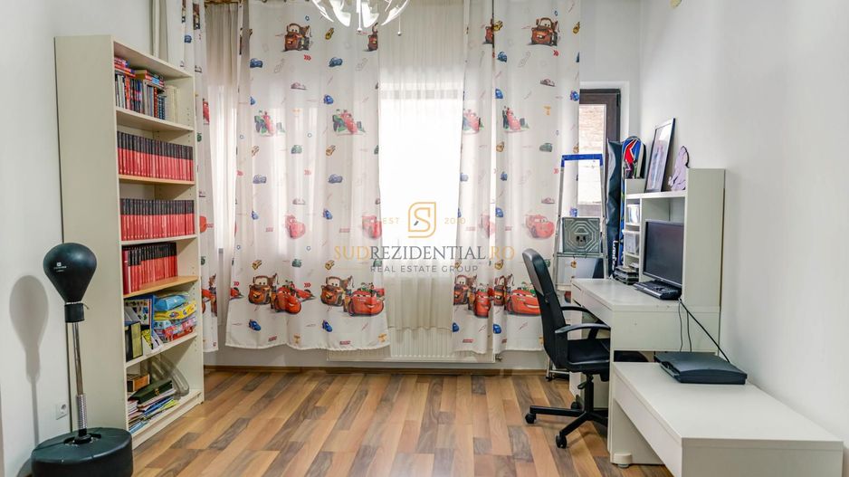 Vila individuala, P+1+M, 4 camere, Parcul Carol, Eroii Revolutiei - Poză 16