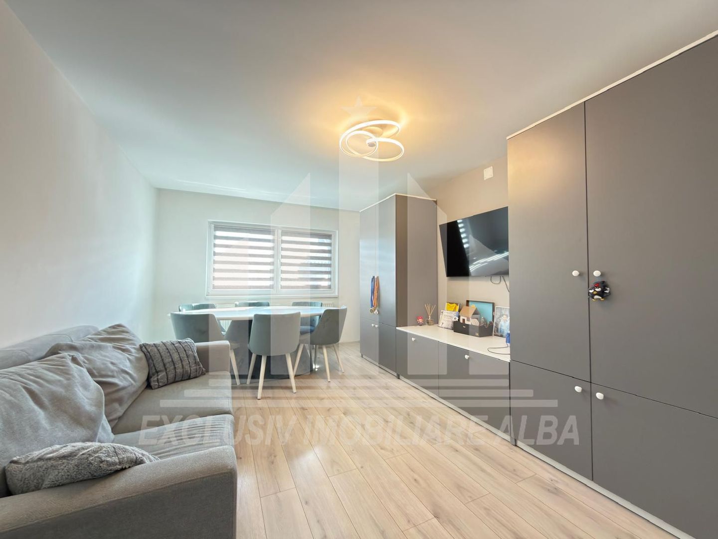 Apartament 2 camere decomandate | 50 mp | Renovat | Cetate - Poză 1