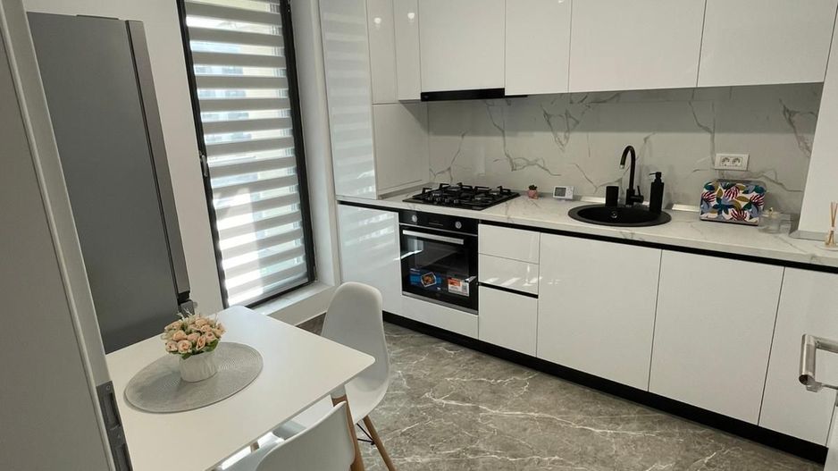 GARS. EXIGENT PLAZA, PRIMA INCHIRIERE, BLOC NOU, INCALZIRE PARDOSEALA - Poză 1