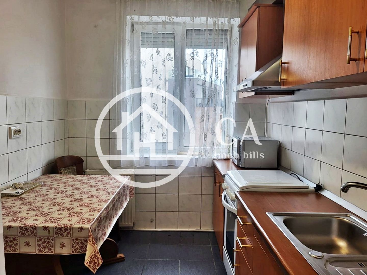 Apartament cu 2 camere de inchiriat in Zona Piata Cetatii, Oradea - Poză 5