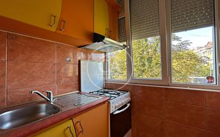 Apartament cu 2 camere de vanzare in zona Rogerius, Oradea - Poză 4
