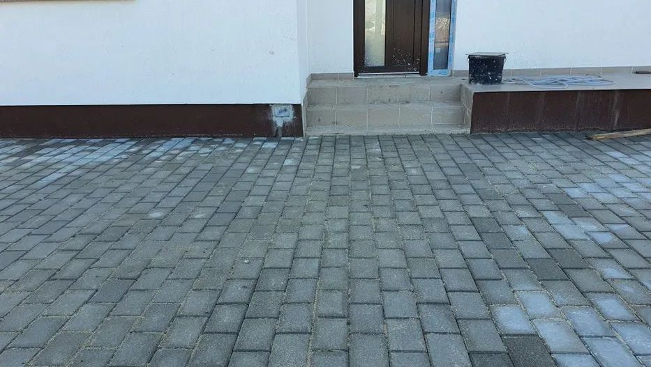 Casa individuala cu predare ''la cheie'' in Sanpetru - Poză 5