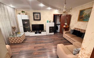 Apartament 4 camere de vanzare Crangasi - Poză 1