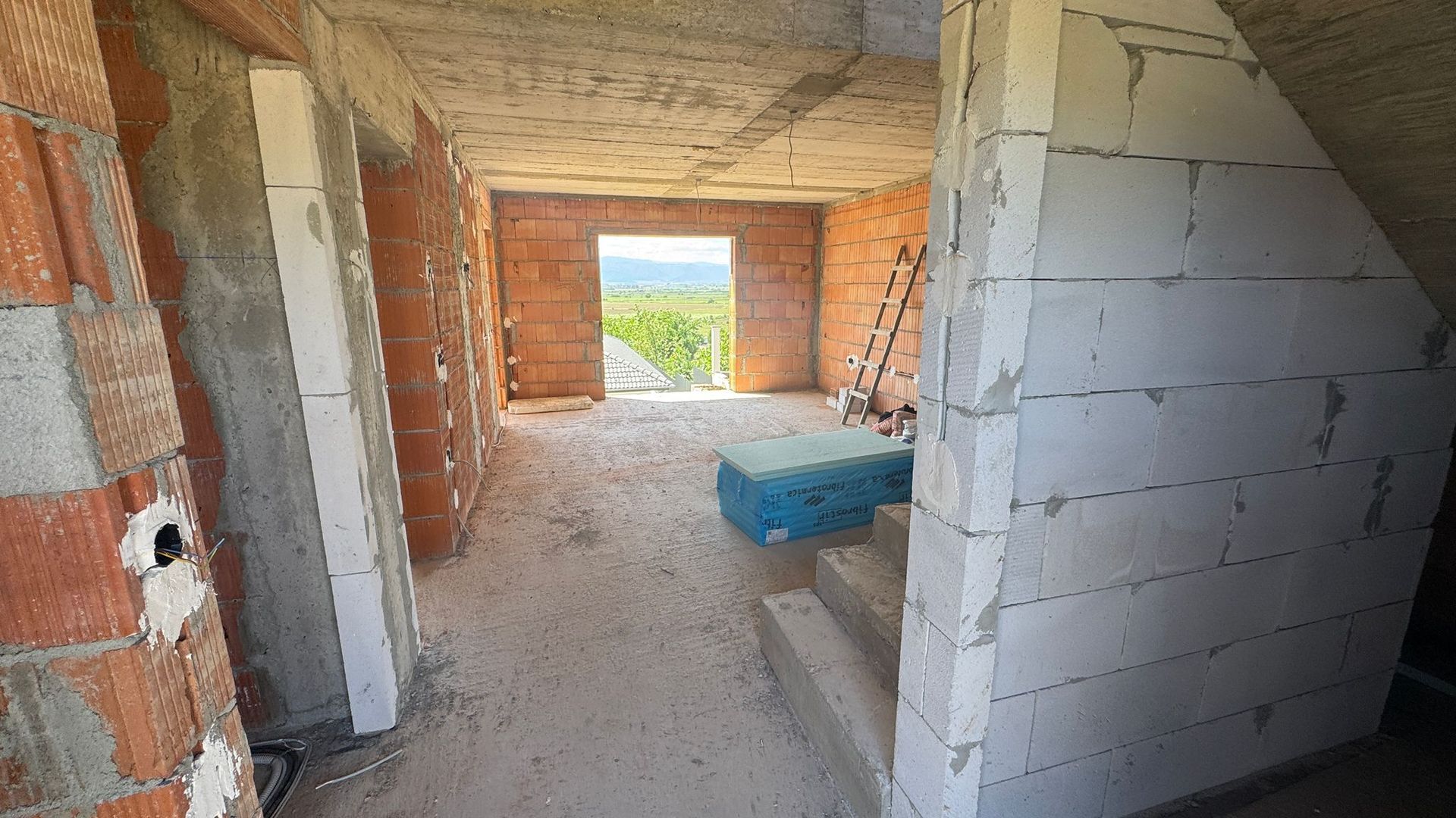 Casă individuală nouă de vânzare – Șura Mare - Sibiu - Poză 8
