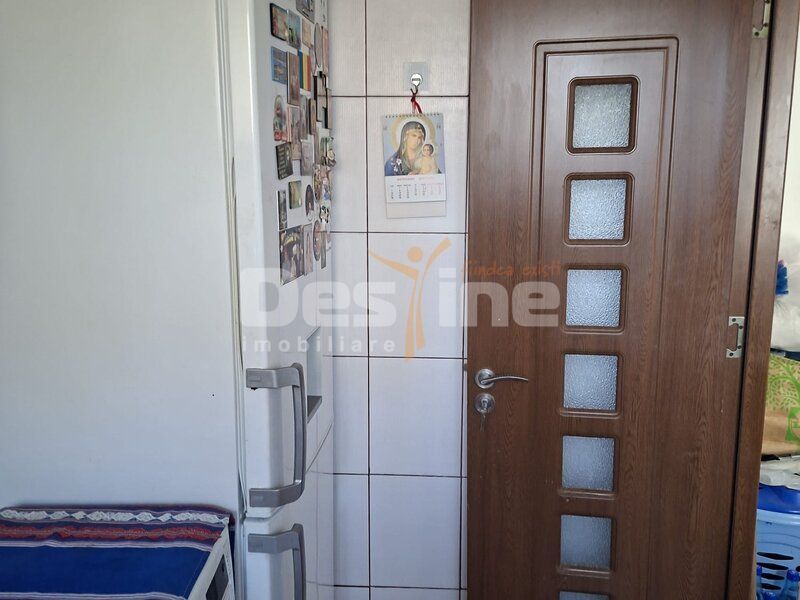 APARTAMENT 2 CAMERE SEMIDECOMANDAT - Poză 6