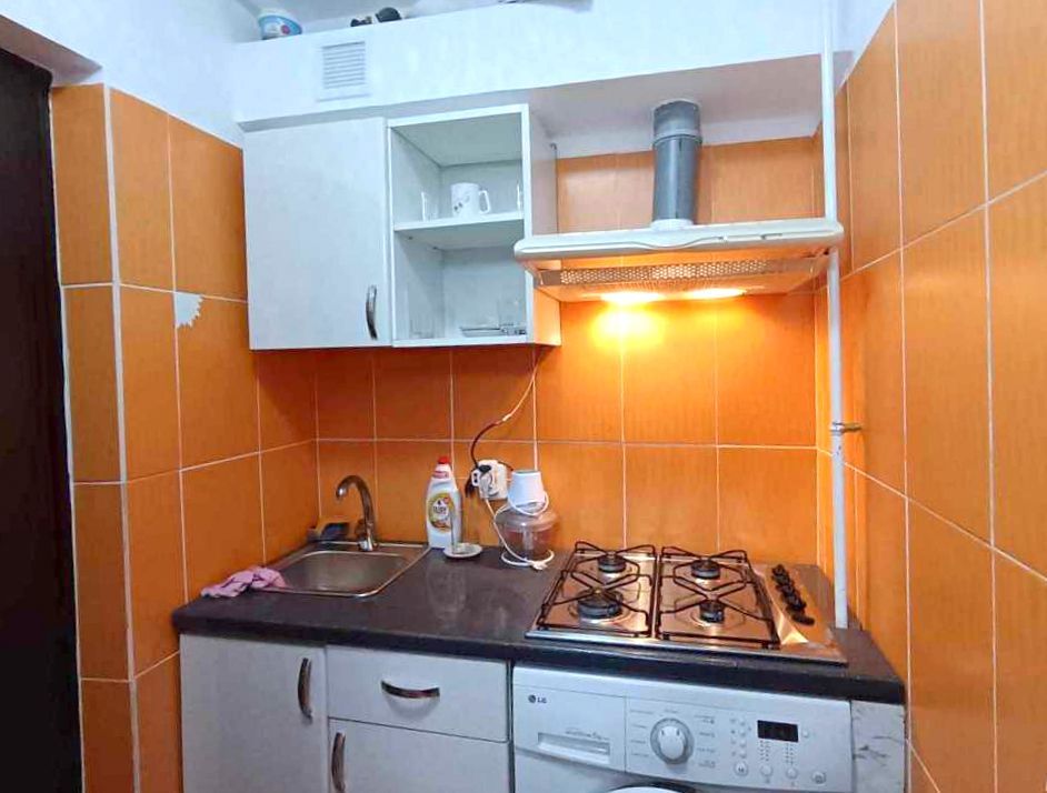 Garsoniera Viaduct, mobilata si utilata, centrala termica - Poză 1