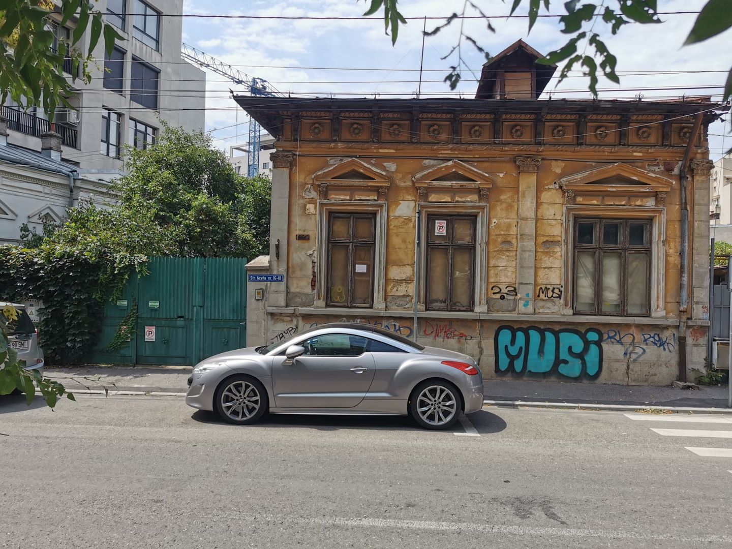 Cel mai ieftin teren central! -  strada Acvila nr 16.  -13 Septembrie - Poză 4