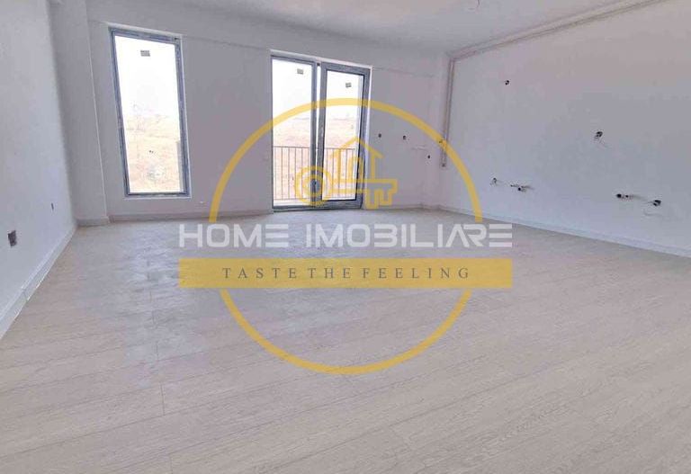 Apart 3 camere decomandat 92 mp,79000 euro - Poză 2