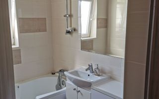 Apartament 3 camere de vanzare, Valea Lupului, strada Luminii, etaj 1, mobilat si utilat - Poză 6