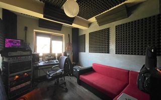 Casă individuală complet mobilată și utilată | Moșnița Nouă| - Poză 4