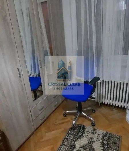 Apartament cu 3 camere - cartierul Dâmbu Pietros, str. Lămâiței - Poză 4
