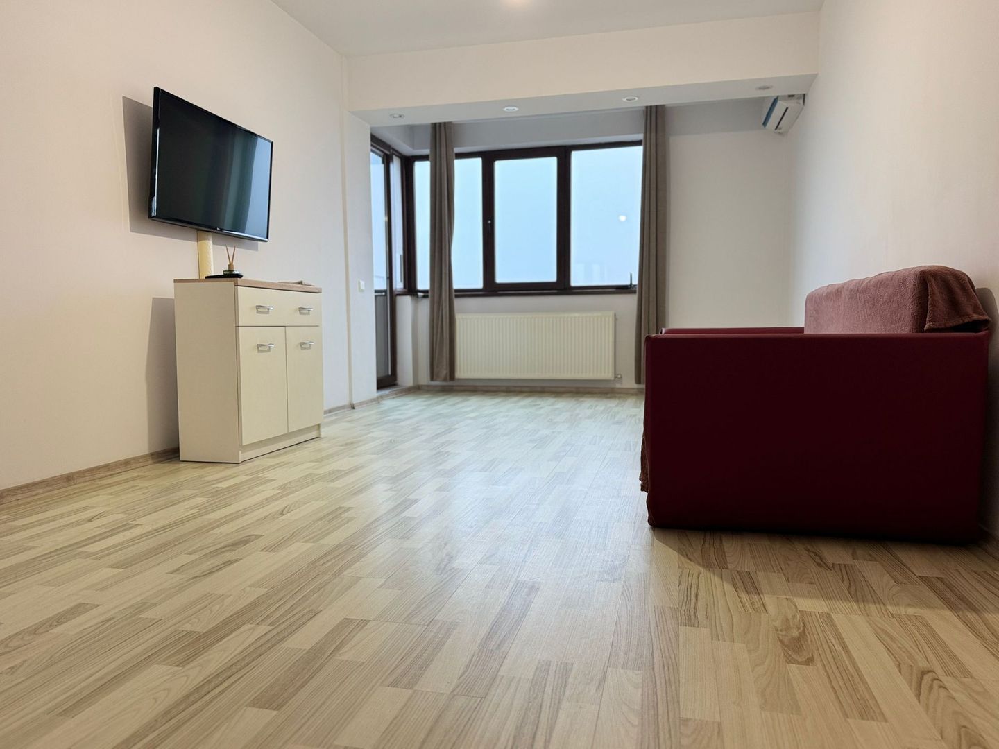Apartament 2 camere  Drumul Taberei Centrala Parcare Subterana - Poză 3