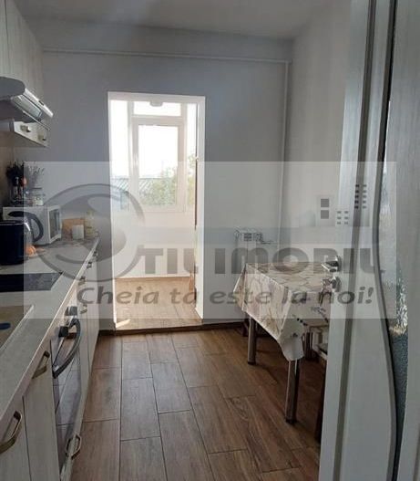 APARTAMENT 2 CAMERE DECOMANDAT  MOBILAT BLOC 1982 - Poză 10