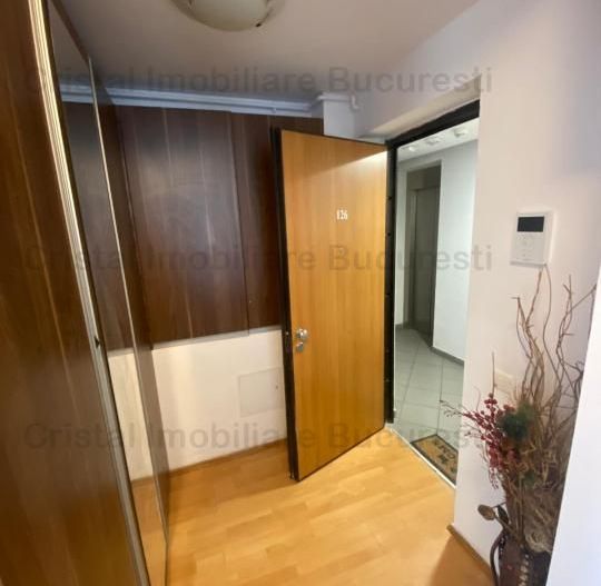 Vanzare Apartament 3 camere foarte generos, catre Casa Poporului - Poză 3