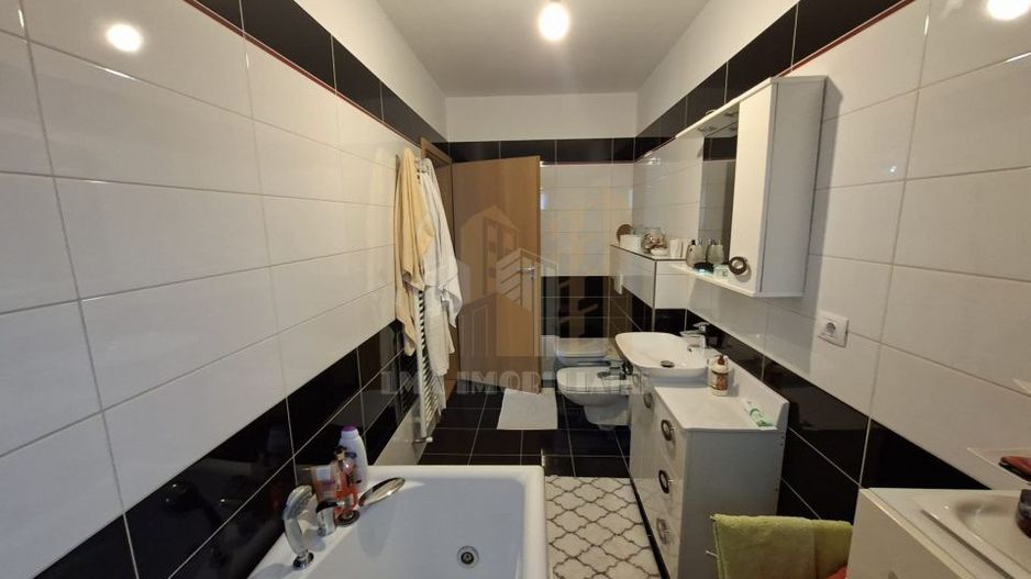 Casa individuala Tractoru zona Socec Brasov - Poză 27