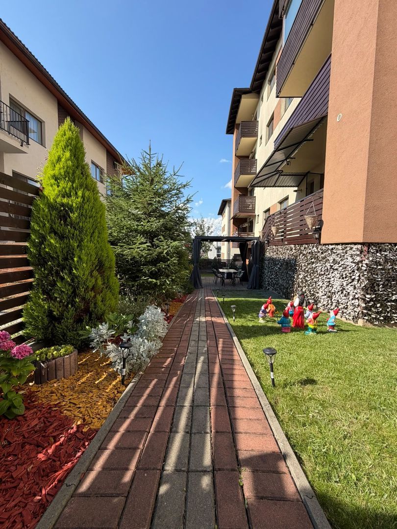 Apartament 3 camere, curte, boxa, parcare, Sub Cetate - Poză 40