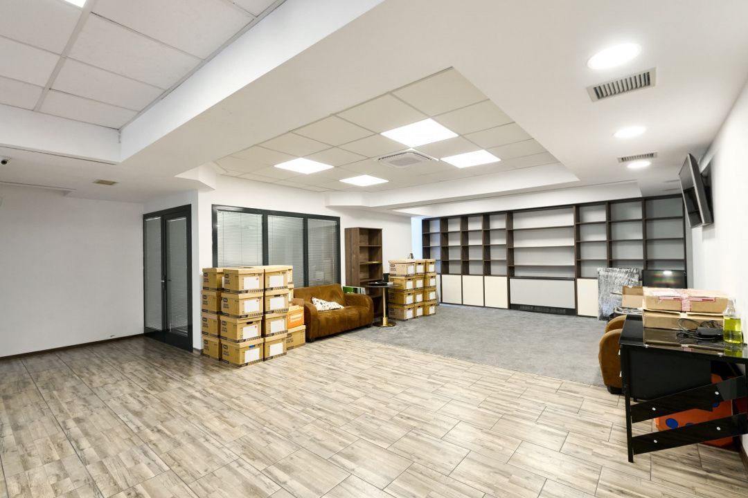 Spațiu comercial premium 240 mp ultracentral Pitești clădire reprezentativă - Poză 7