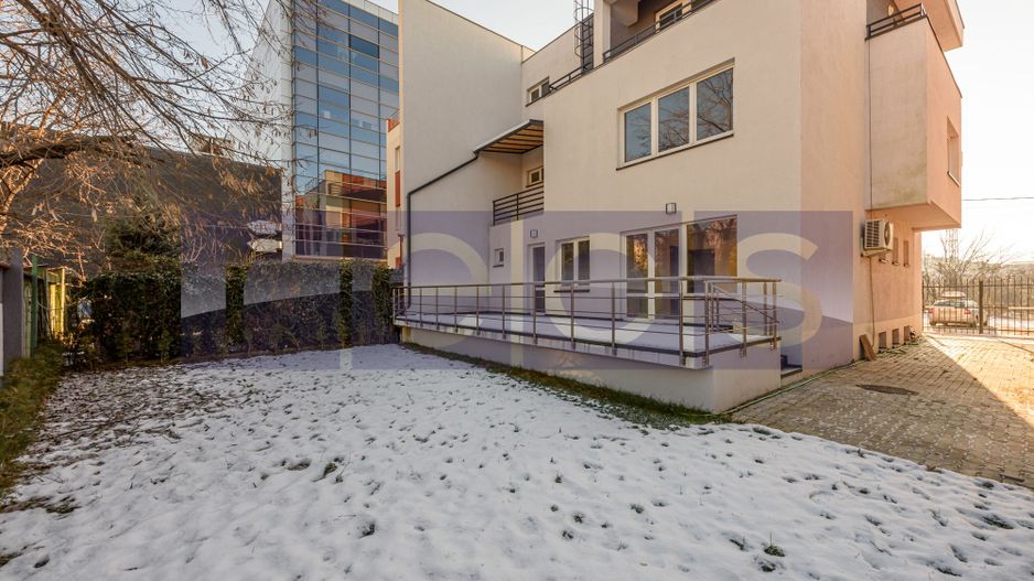 VANZARE VILA 7 CAMERE + GARAJ | 217 MP | TERASA 65 MP | ZONA BANEASA - HERASTRAU - Poză 2