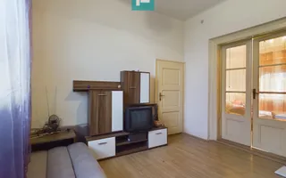 Casă cu teren în Pârneava - Poză 12
