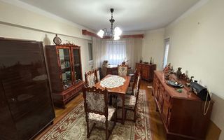 Apartament 3 camere, etaj 1 - zona Centru - Poză 11