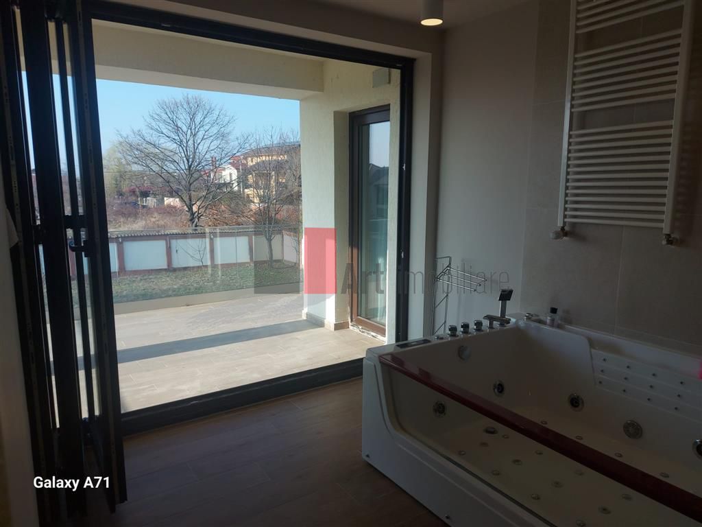 VIla 11 Camere Cernica - Poză 32