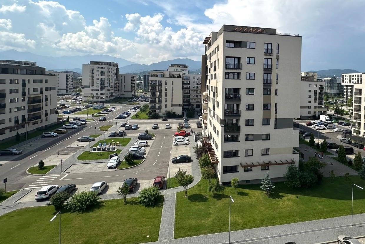 Vânzare penthouse LUX 4 camere cu terasa de 122 mp zona Coresi - Poză 8