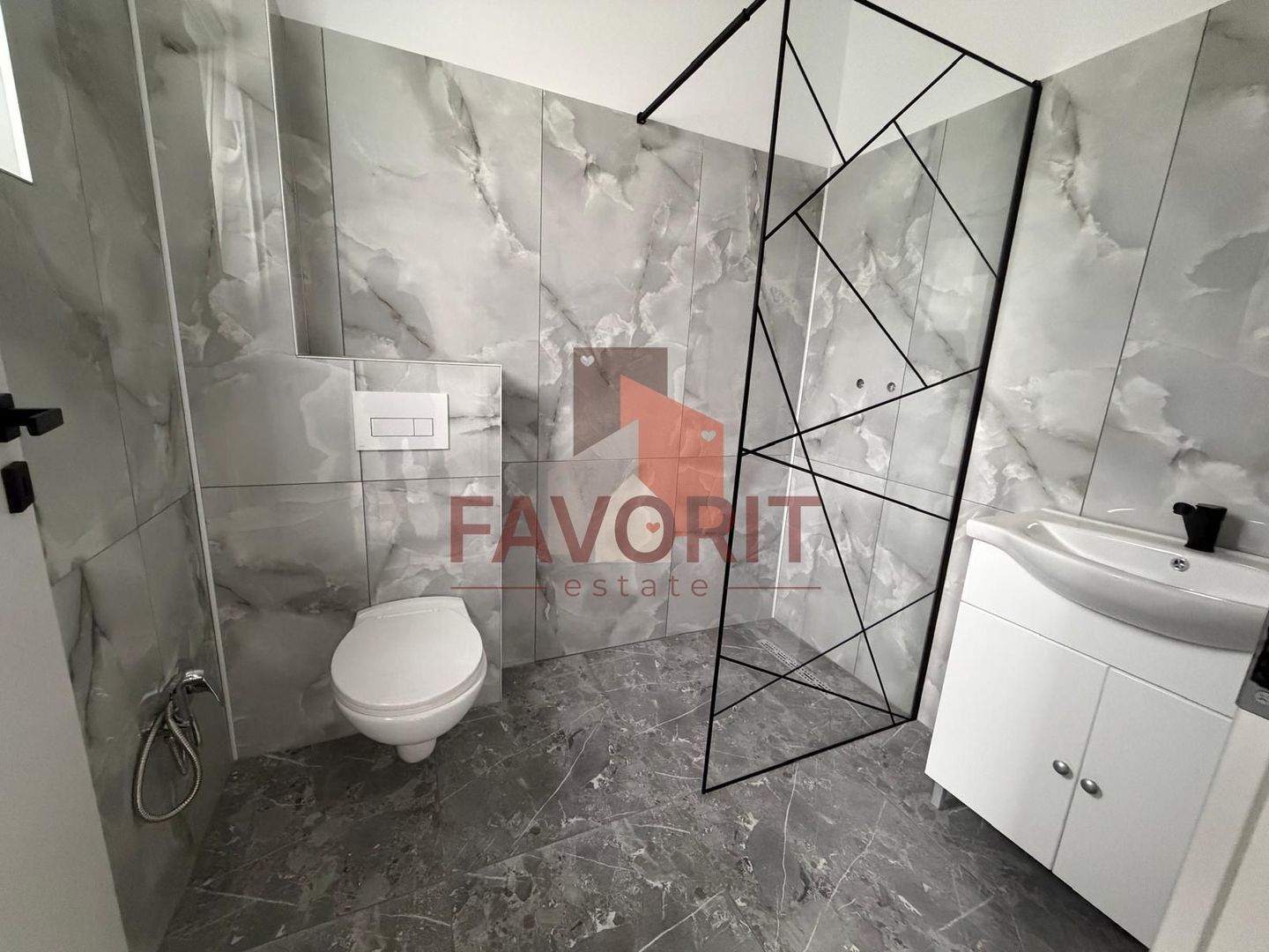 Duplex | 4 camere | Asfalt | Finisaje premium | Curte generoasa | - Poză 12