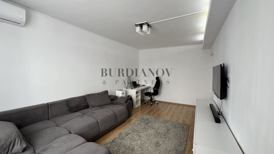 Apartament cu 3 camere de vânzare Titan/1 Decembrie 1918 - Poză 2