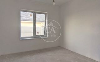 Casa de vanzare cu 4 camere in Santandrei, Bihor - Poză 6
