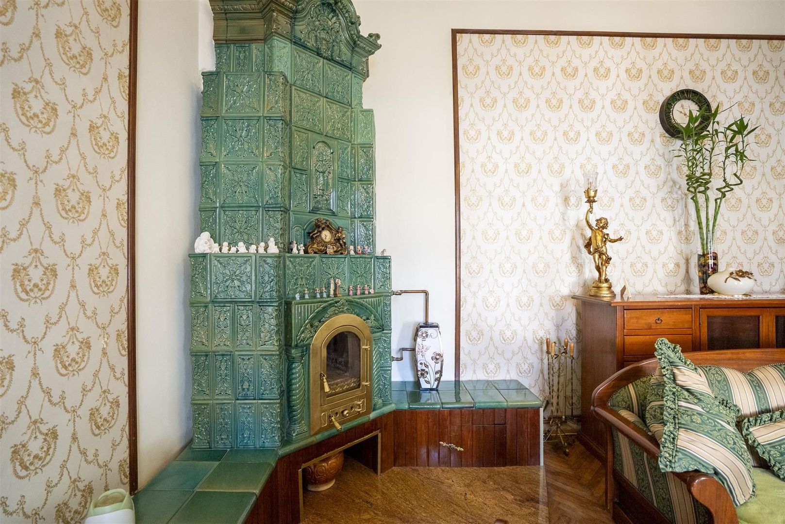 ULTRACENTRAL Apartament 3 camere cu 2 locuri de parcare - Poză 9