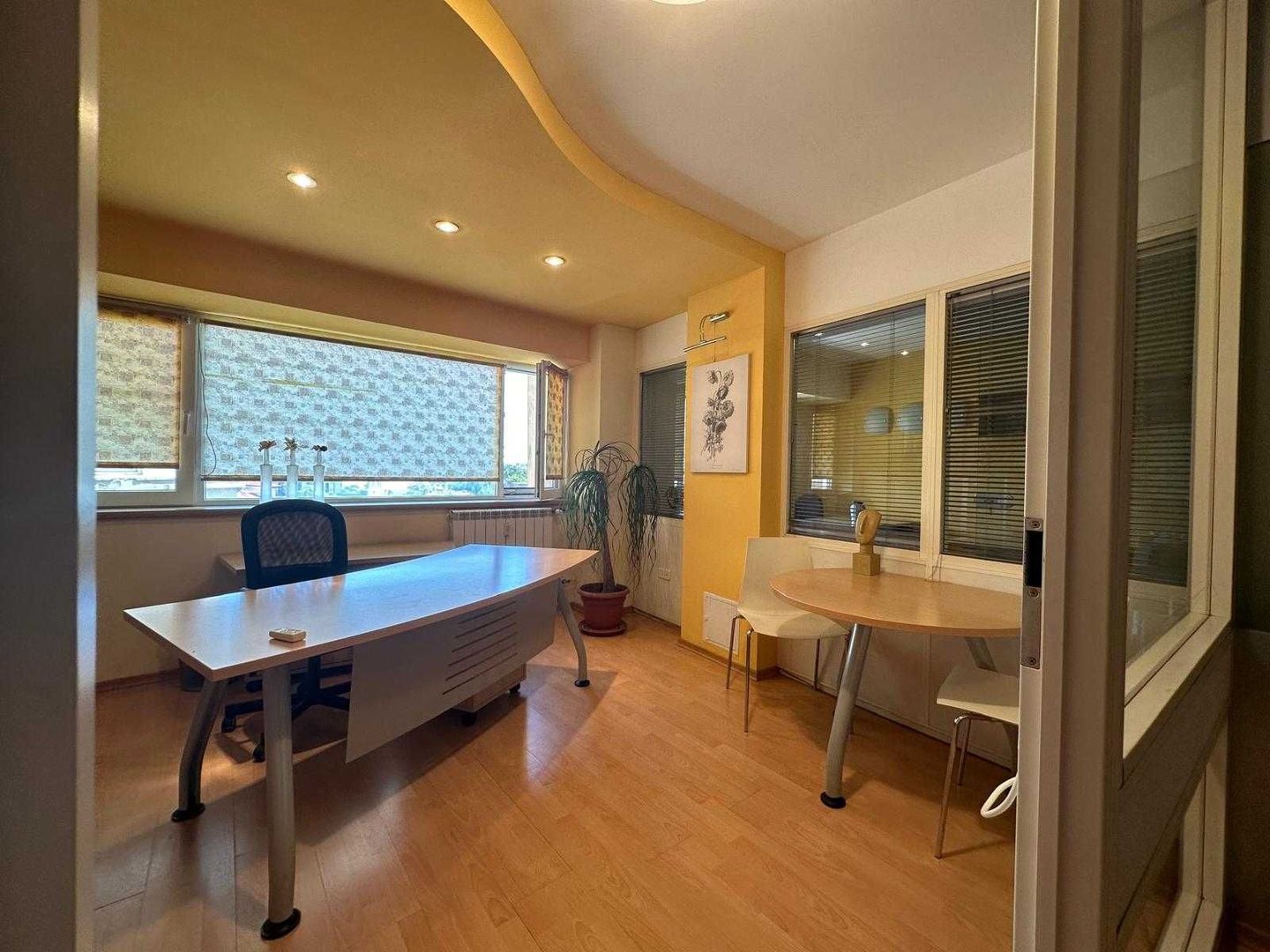 BIROU PREMIUM ULTRACENTRAL | BULEVARDUL LIBERTĂȚII | PARCARE INCLUSĂ - Poză 3