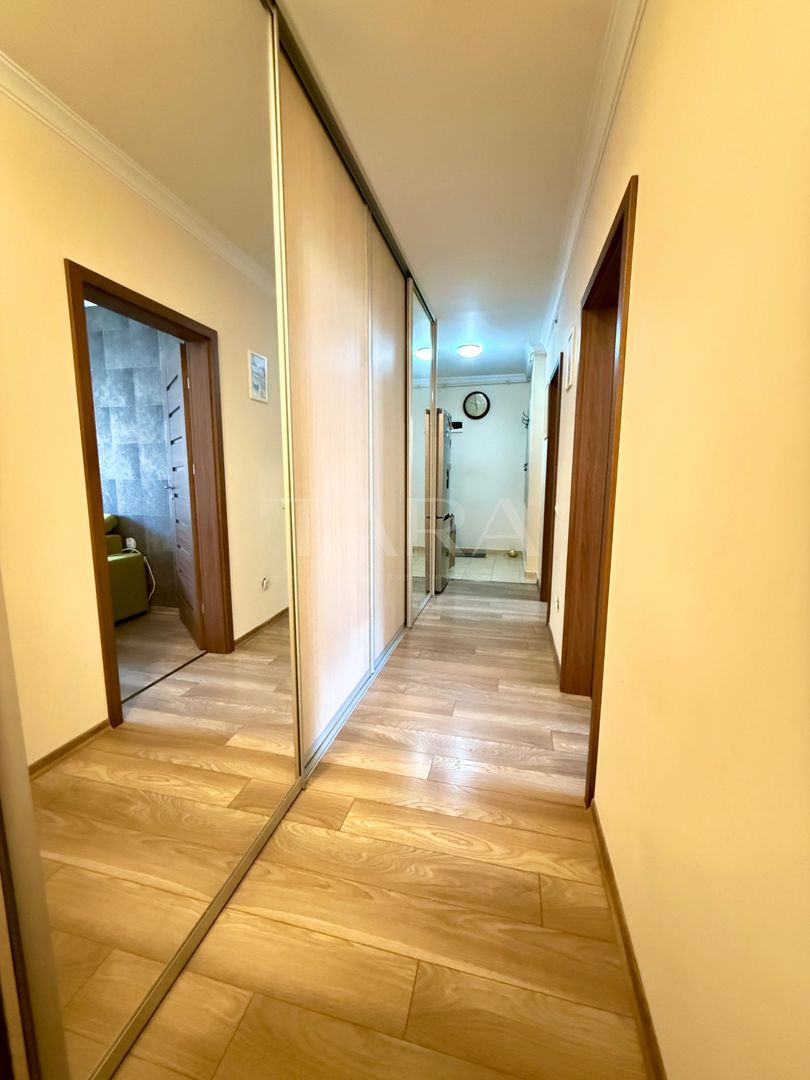 Apartament decomandat, parcare inclusă, zonă verde cu parc privat. - Poză 3