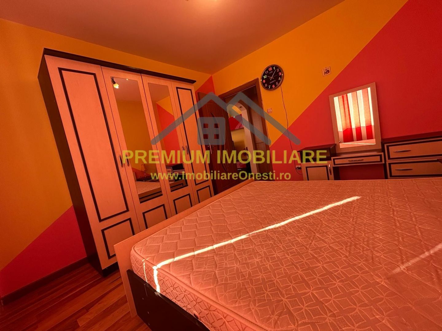 De închiriat – Apartament 2 camere zona ultracentrala - Poză 4