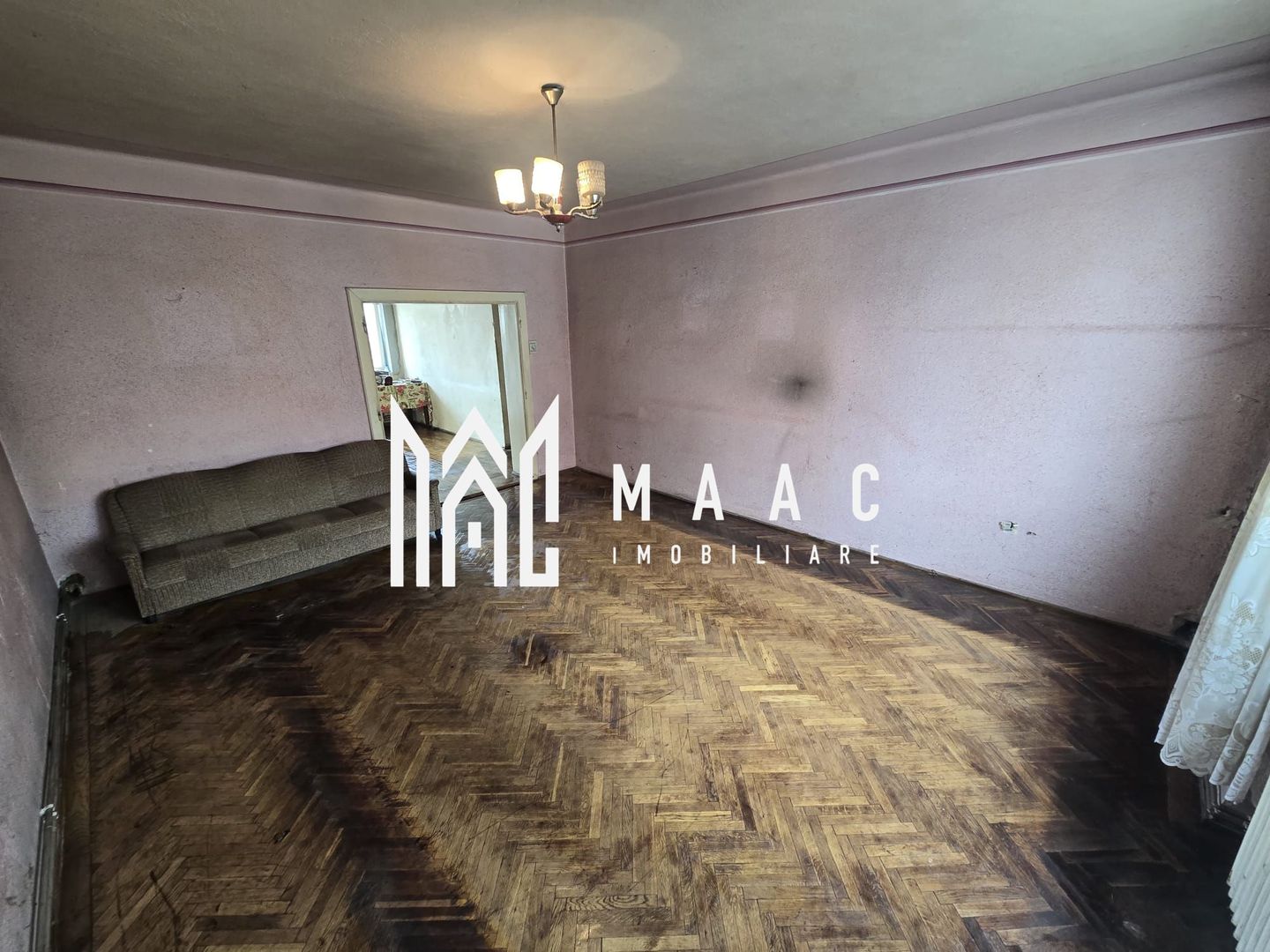 Apartament la casa 4 camere 300 teren zona Centrala - Poză 10