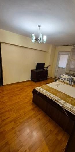 Vanzare apartament 3 camere, 2 bai, bloc 1984 - Titan, școala Mexic - Poză 4