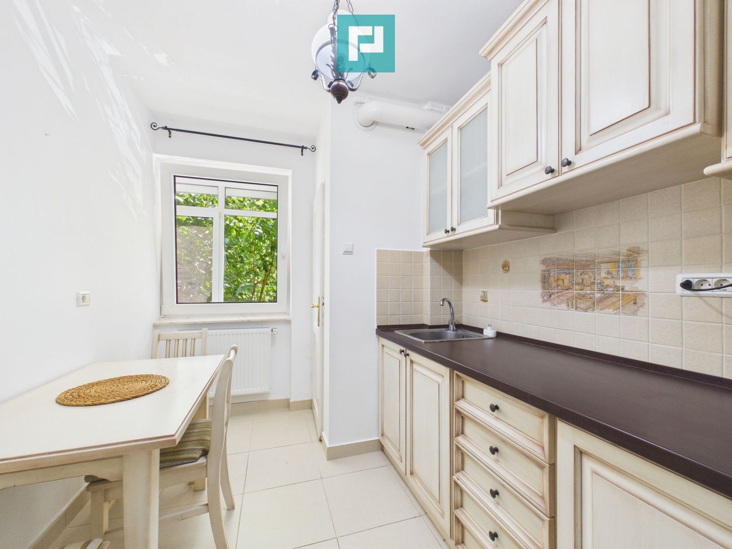 Apartament cu 3 camere decomandat, Str. Horia - Poză 3