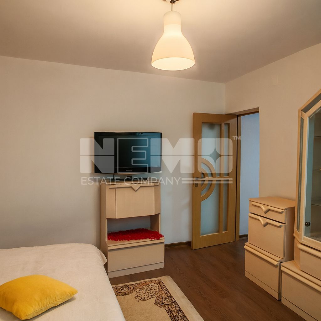 Duplex spațios | 200 mp utili | 10 ari teren | Gălănești, Suceava - Poză 3