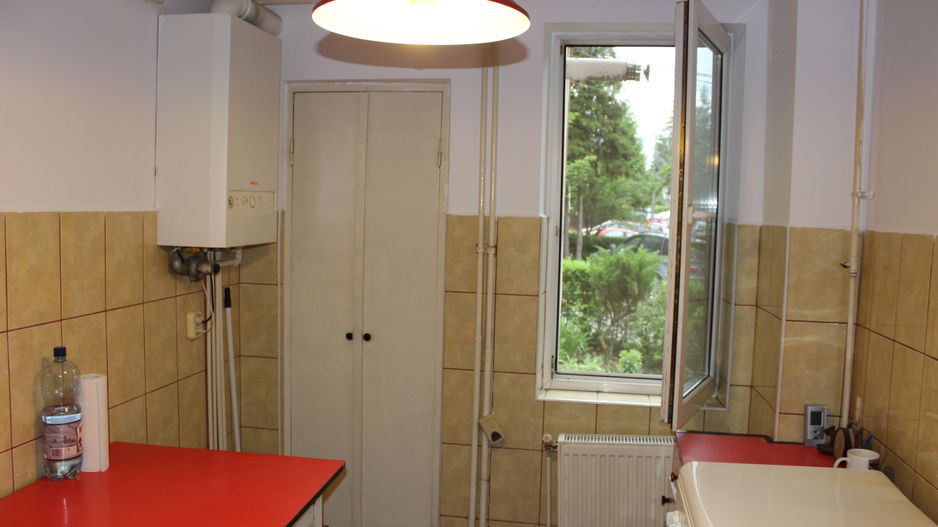 Apartament 2 camere str. Umbrei - Poză 4