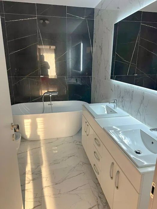 For Rent | 4-Room Apartment I 141 sqm | Iancu Nicolae I Storage Box - Poză 9
