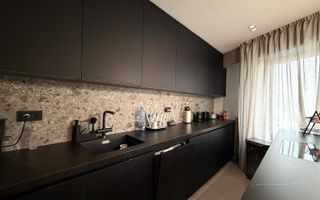 Apartament cu 3 camere in West City Tower ! - Poză 5